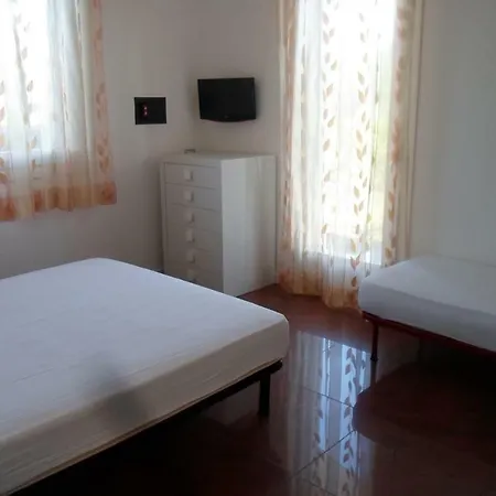 Dimora Simona Holiday home *