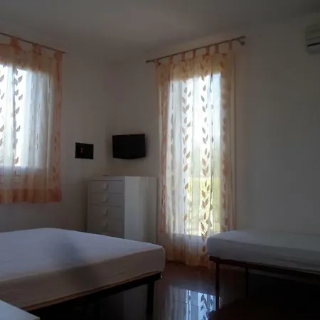 Dimora Simona Holiday home *